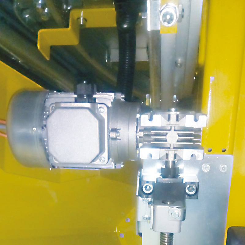 , Avola_GAMA 80V_Detail_03,