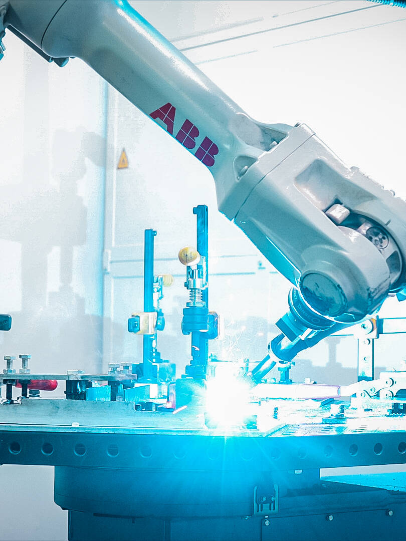 Produktion AVOLA Schweißroboter 6 Metallbearbeitung, Produktion AVOLA Schweißroboter,